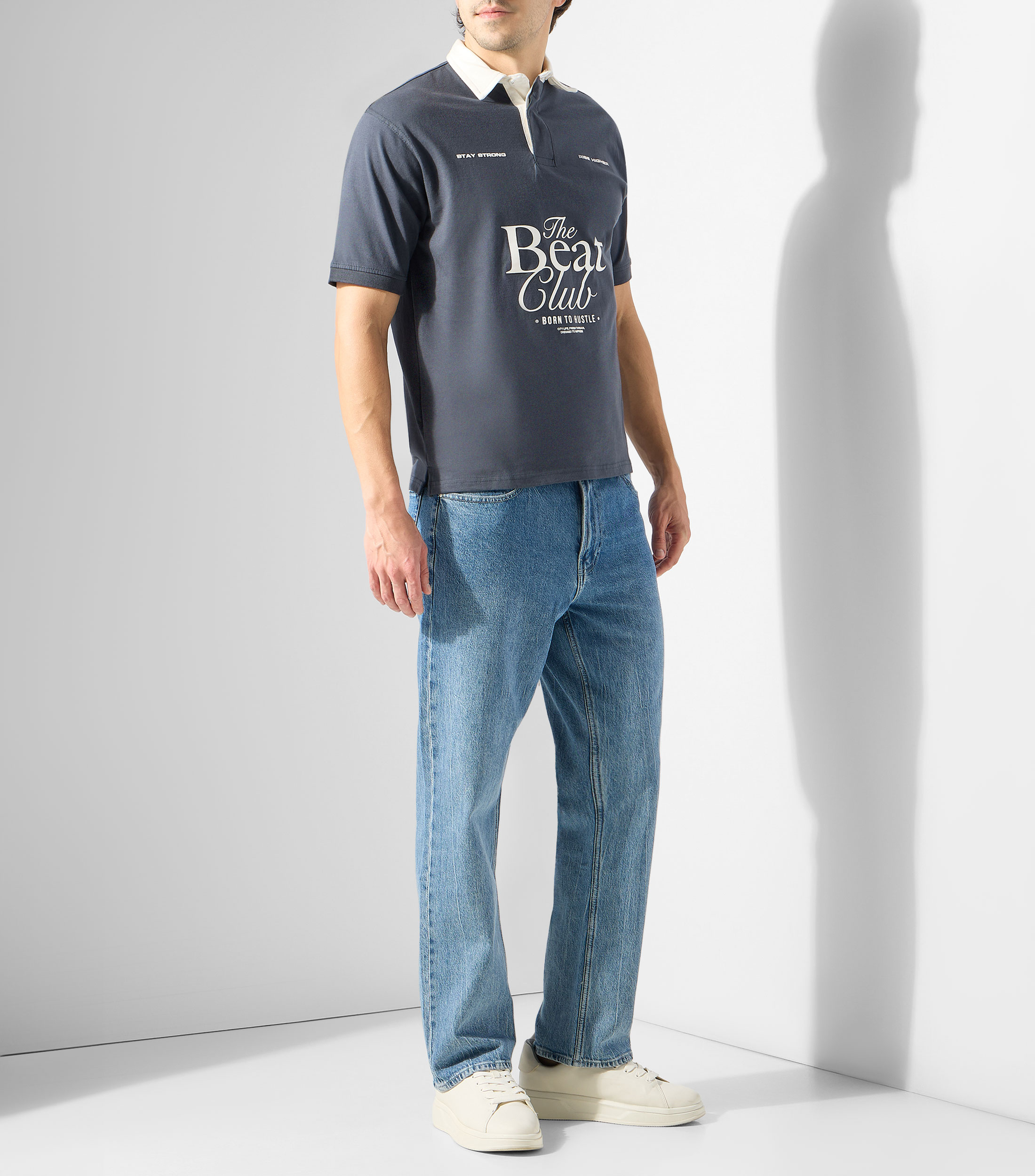 Playera tipo polo manga corta estampada Hombre